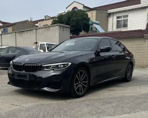BMW 3 Series 2022