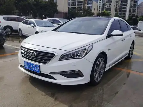 Hyundai 索纳塔九 2015