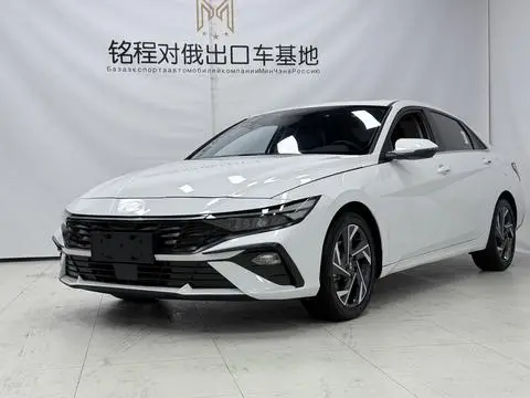Hyundai Elantra 2023