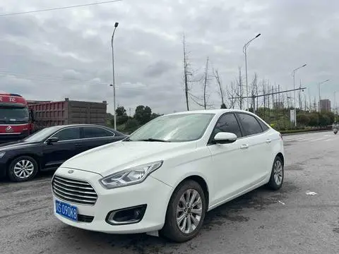 Ford Escort 2015