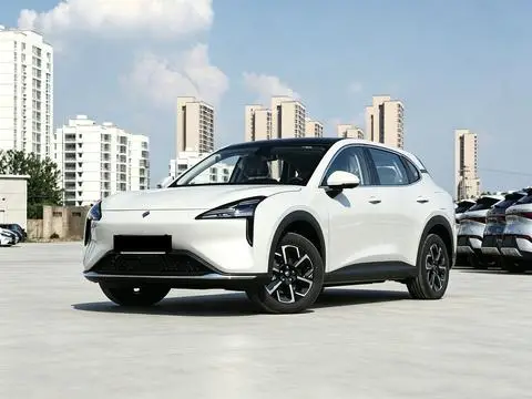 Baojun E6 2026 — фото 1