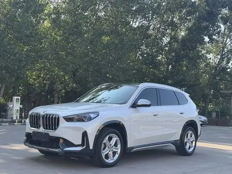 BMW X1 2023 — фото 1