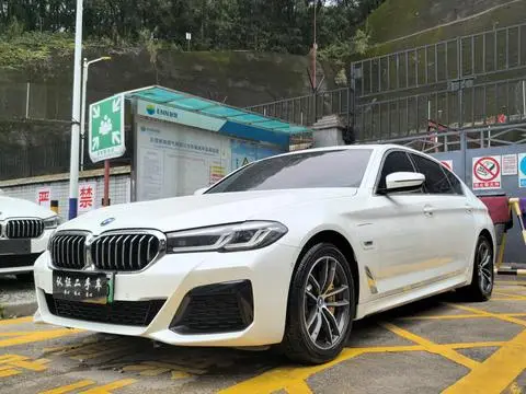 BMW 5 Series PHEV 2022