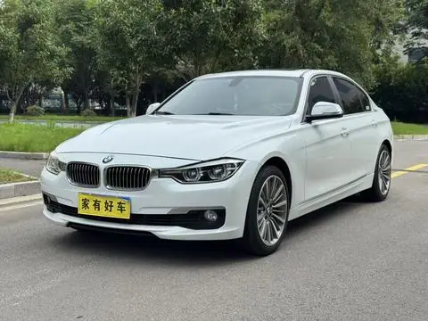 BMW 3 Series 2019 — фото 1