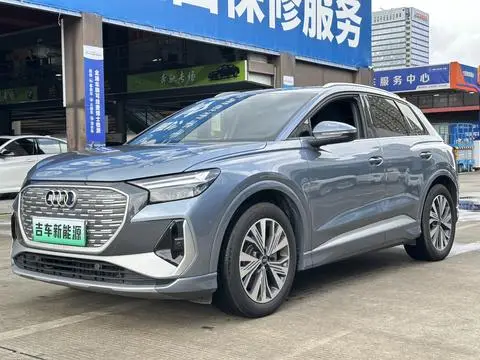 Audi Q4 e-tron 2024
