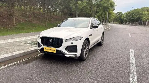 Jaguar F-PACE 2024