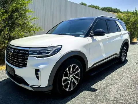 Ford 探险者 2023