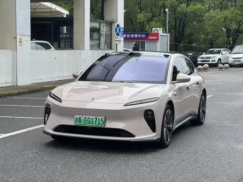NIO ET5T 2024