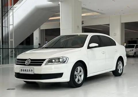 Volkswagen Lavida 2013