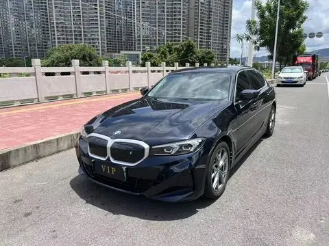 BMW i3 2022 — фото 1