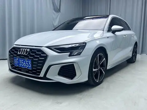 Audi A3 2023 — фото 1