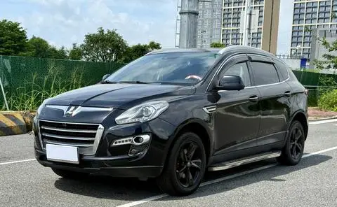 Luxgen 大7 SUV 2014