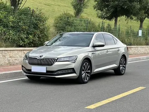 Skoda Superb 2022