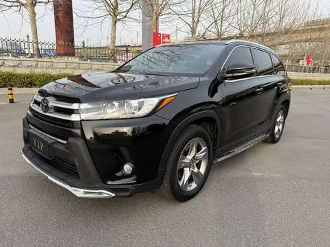 Toyota Highlander 2021