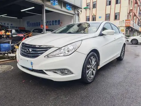 Hyundai 索纳塔八 2013