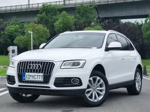 Audi Q5 2015 — фото 1