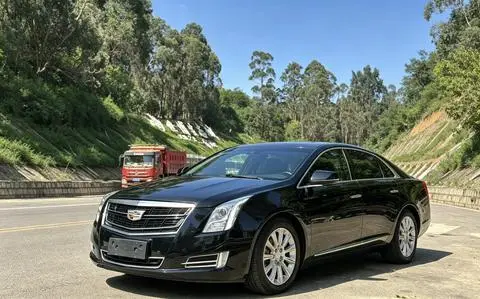 Cadillac XTS 2016