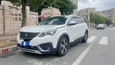 Peugeot 5008 2017