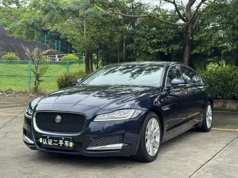 Jaguar XFL 2018