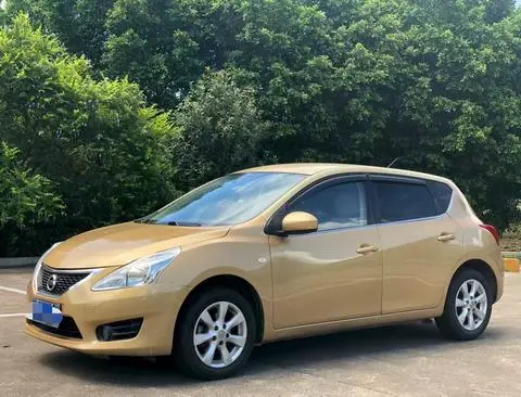 Nissan 骐达TIIDA 2011