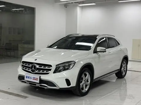 Mercedes-Benz GLA 2019 — фото 1