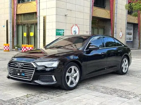 Audi A6L 2019 — фото 1