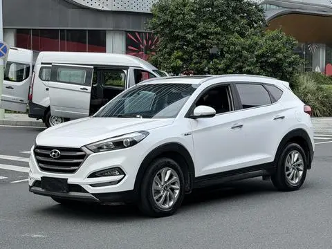 Hyundai 途胜 2015
