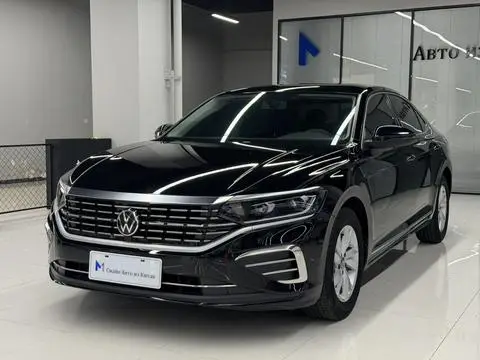 Volkswagen Passat 2022
