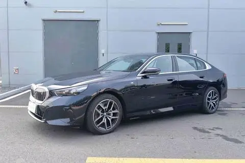 BMW i5 2025