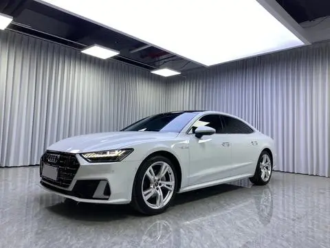 Audi A7L 2024 — фото 1