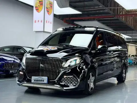 Mercedes-Benz 威霆 2020