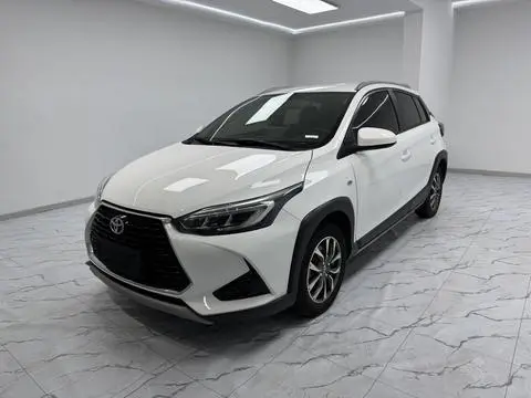 Toyota YARIS L 2022
