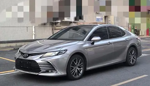 Toyota Camry 2021