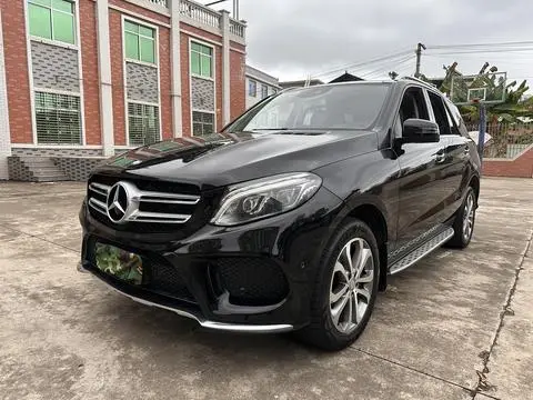 Mercedes-Benz GLE 2016