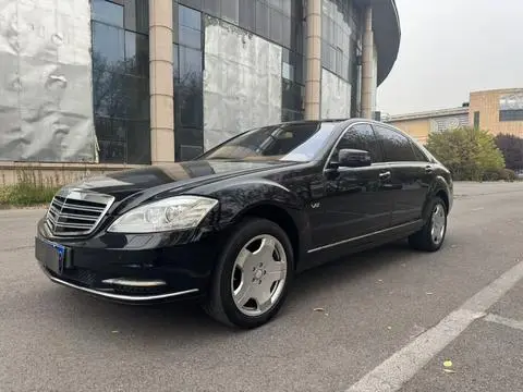 Mercedes-Benz S-Class 2008