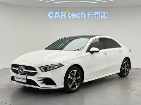 Mercedes-Benz A-Class 2022 — фото 1