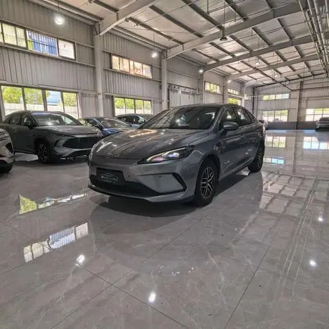 BYD Seal05 DM 2025