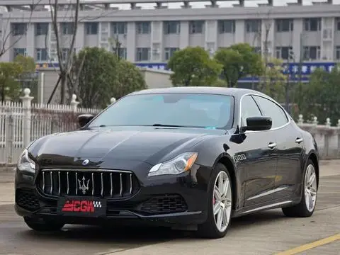 Maserati Quattroporte 2015