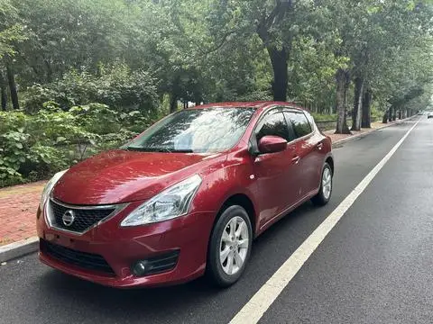 Nissan 骐达TIIDA 2011