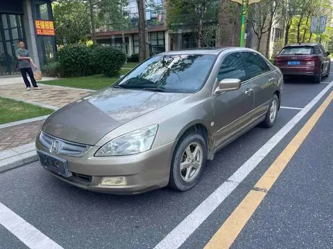 Honda Accord 2004