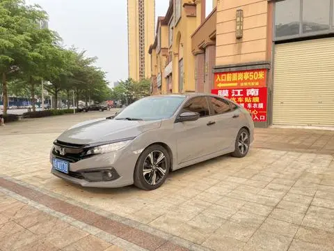Honda Civic 2019 — фото 1