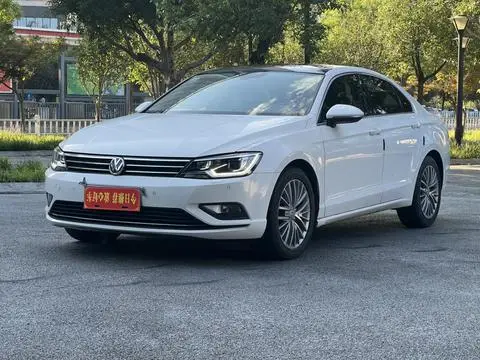 Volkswagen Lamando 2015