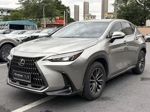 Lexus NX 2025 — фото 1
