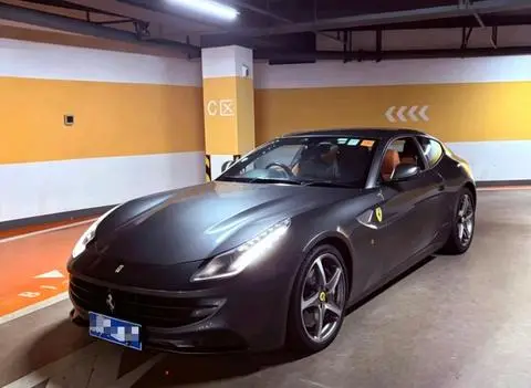 Ferrari FF 2012 — фото 1