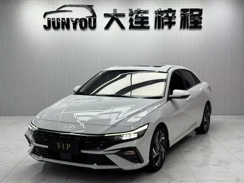 Hyundai Elantra 2023