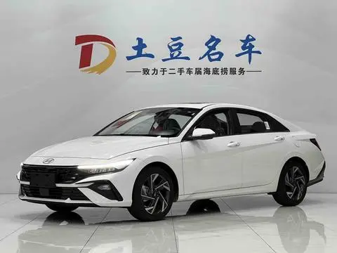 Hyundai Elantra 2023