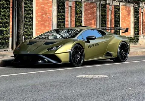 Lamborghini Huracán 2021
