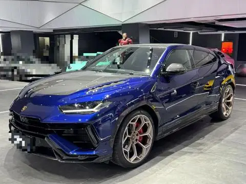 Lamborghini Urus 2023