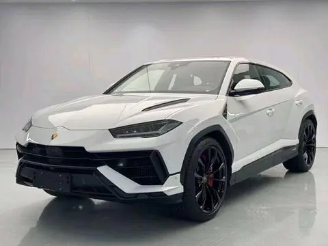 Lamborghini Urus 2023