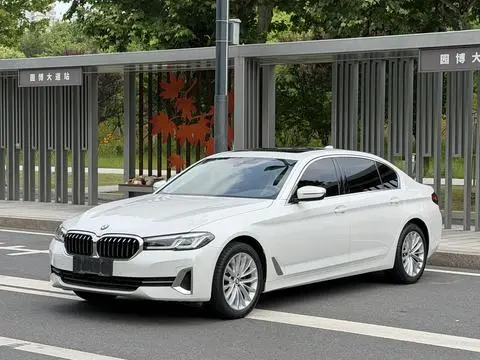 BMW 5 Series 2022